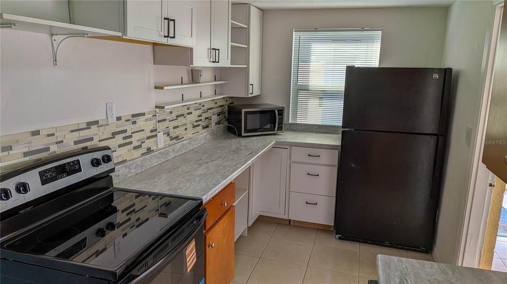 For Sale: $430,000 (0 beds, 0 baths, 1592 Square Feet)