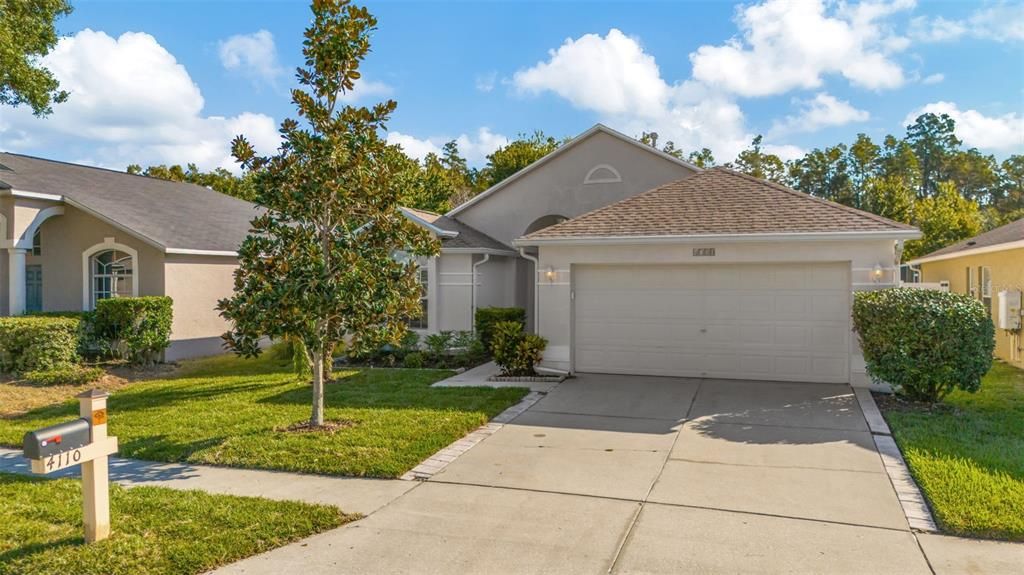 Recently Sold: $375,000 (3 beds, 2 baths, 1734 Square Feet)