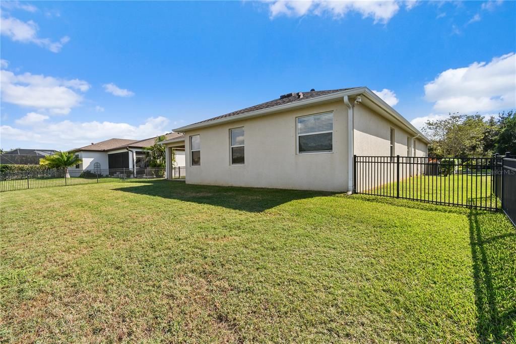 For Sale: $435,000 (4 beds, 2 baths, 2408 Square Feet)