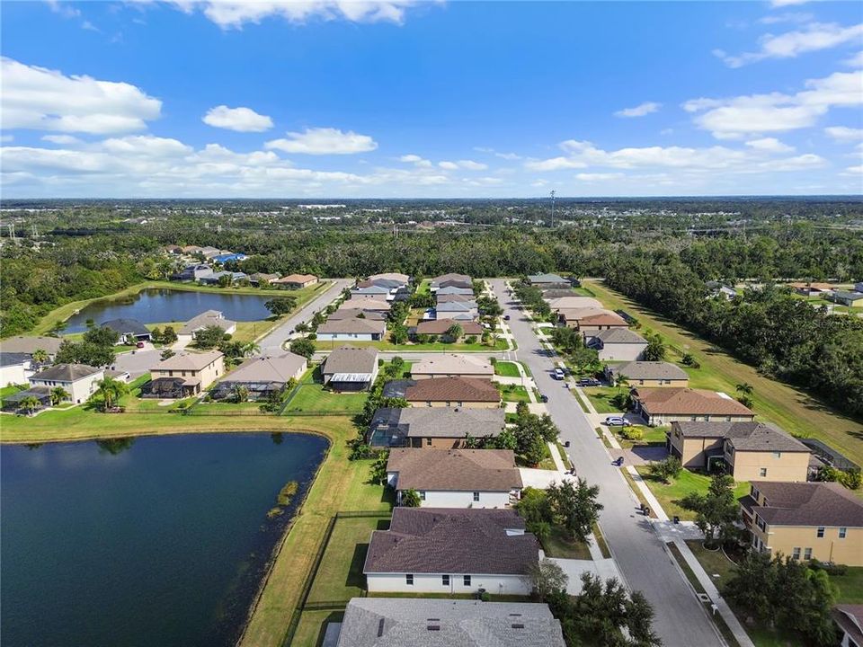 For Sale: $435,000 (4 beds, 2 baths, 2408 Square Feet)