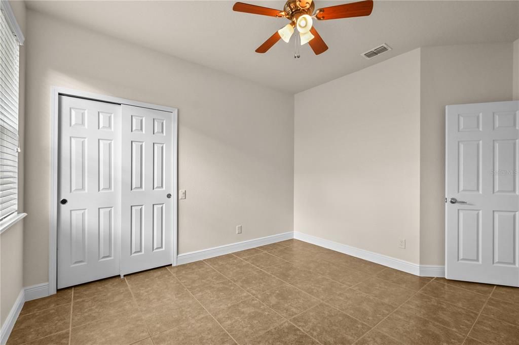 For Sale: $435,000 (4 beds, 2 baths, 2408 Square Feet)