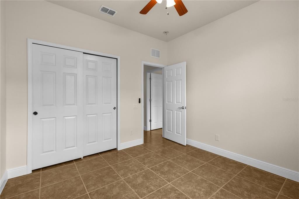 For Sale: $435,000 (4 beds, 2 baths, 2408 Square Feet)