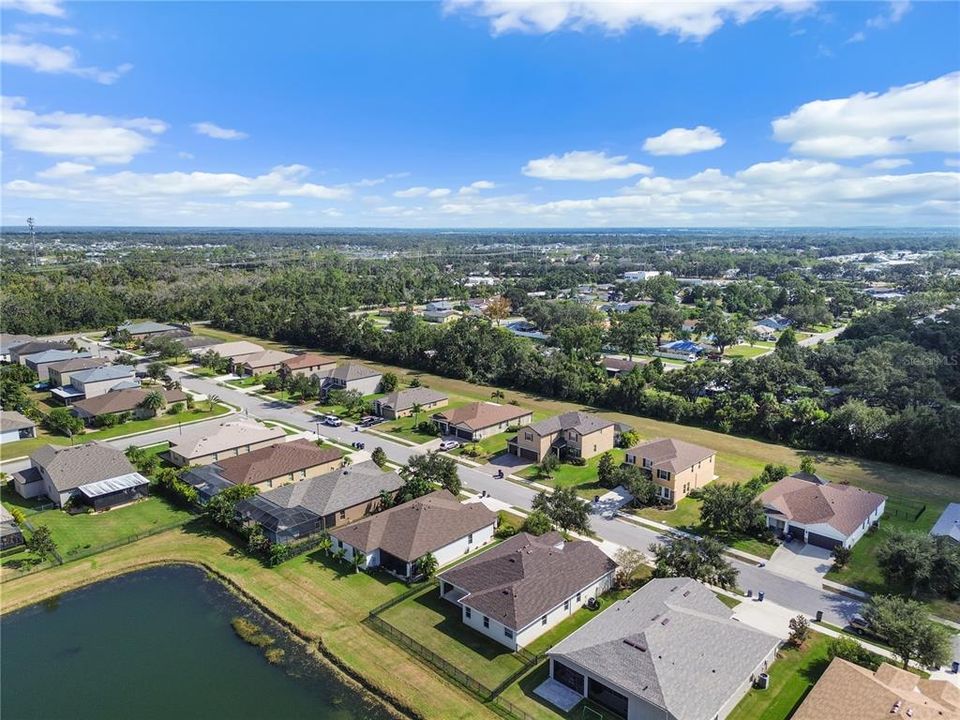 For Sale: $435,000 (4 beds, 2 baths, 2408 Square Feet)