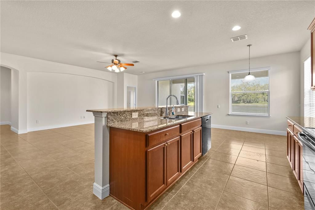 For Sale: $435,000 (4 beds, 2 baths, 2408 Square Feet)