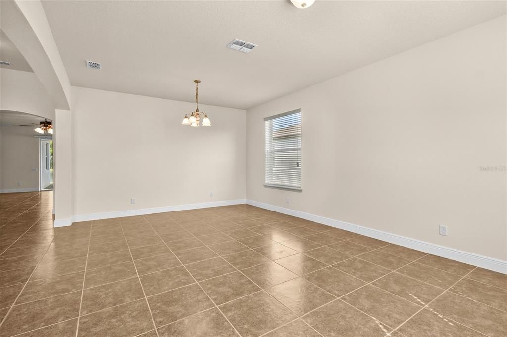 For Sale: $435,000 (4 beds, 2 baths, 2408 Square Feet)