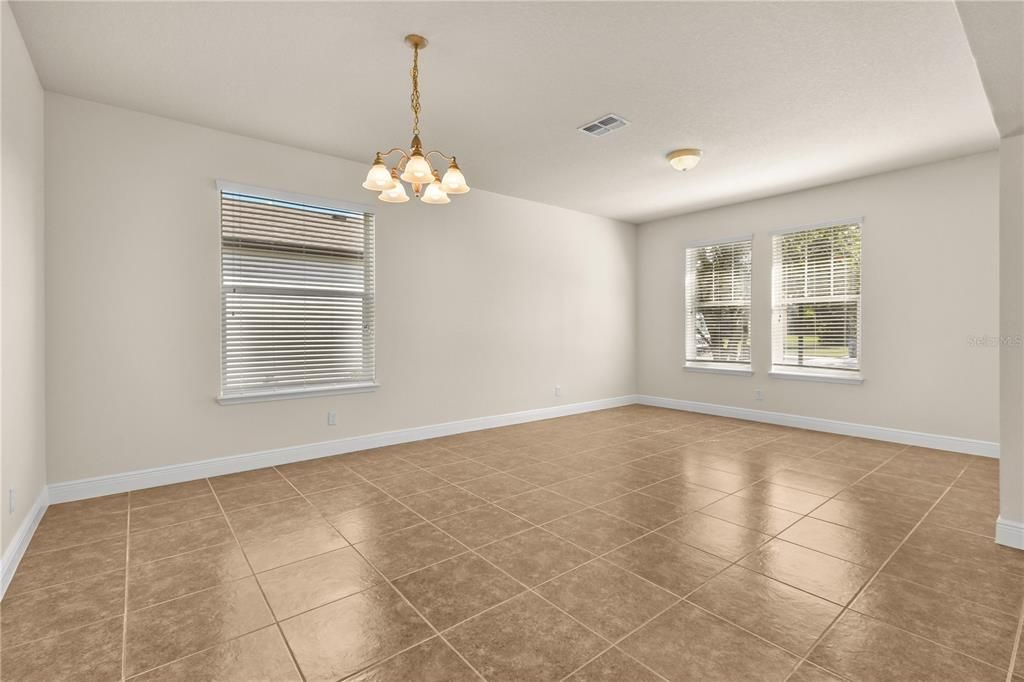 For Sale: $435,000 (4 beds, 2 baths, 2408 Square Feet)