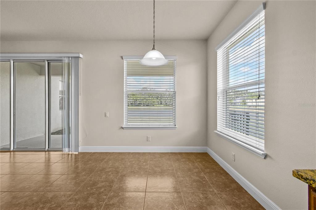 For Sale: $435,000 (4 beds, 2 baths, 2408 Square Feet)