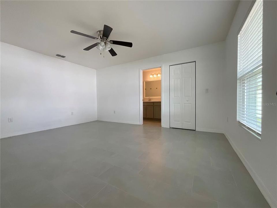 For Rent: $1,895 (3 beds, 2 baths, 1267 Square Feet)