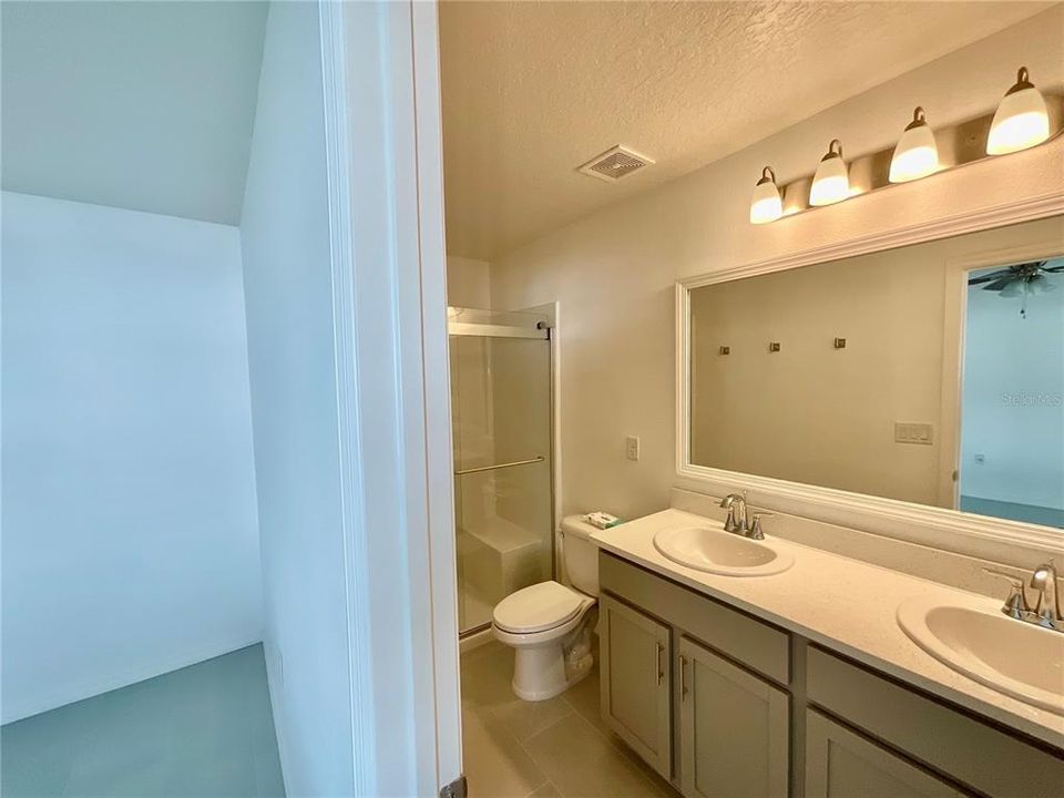 For Rent: $1,895 (3 beds, 2 baths, 1267 Square Feet)