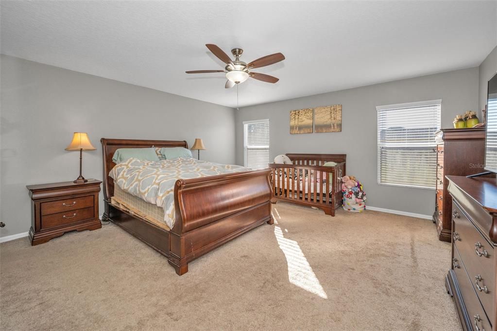 Active With Contract: $429,900 (3 beds, 2 baths, 2278 Square Feet)