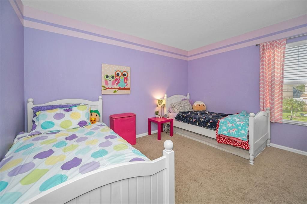 Active With Contract: $429,900 (3 beds, 2 baths, 2278 Square Feet)