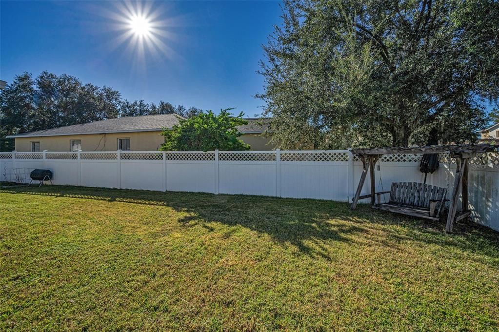 Active With Contract: $429,900 (3 beds, 2 baths, 2278 Square Feet)