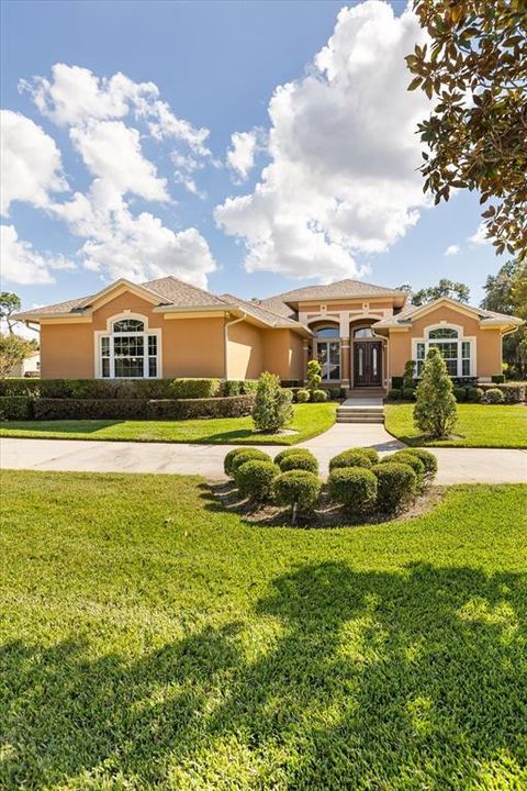 For Sale: $849,000 (4 beds, 3 baths, 2881 Square Feet)