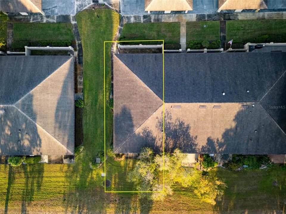 待售: $215,000 (2 贝兹, 2 浴室, 1439 平方英尺)