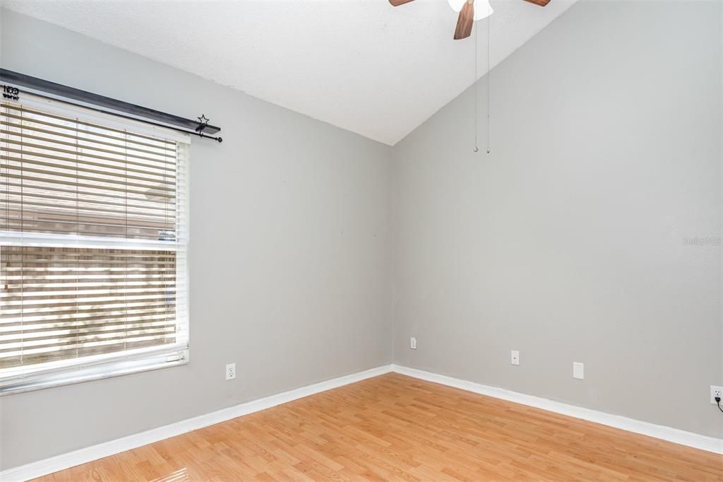 Active With Contract: $450,000 (4 beds, 2 baths, 2046 Square Feet)