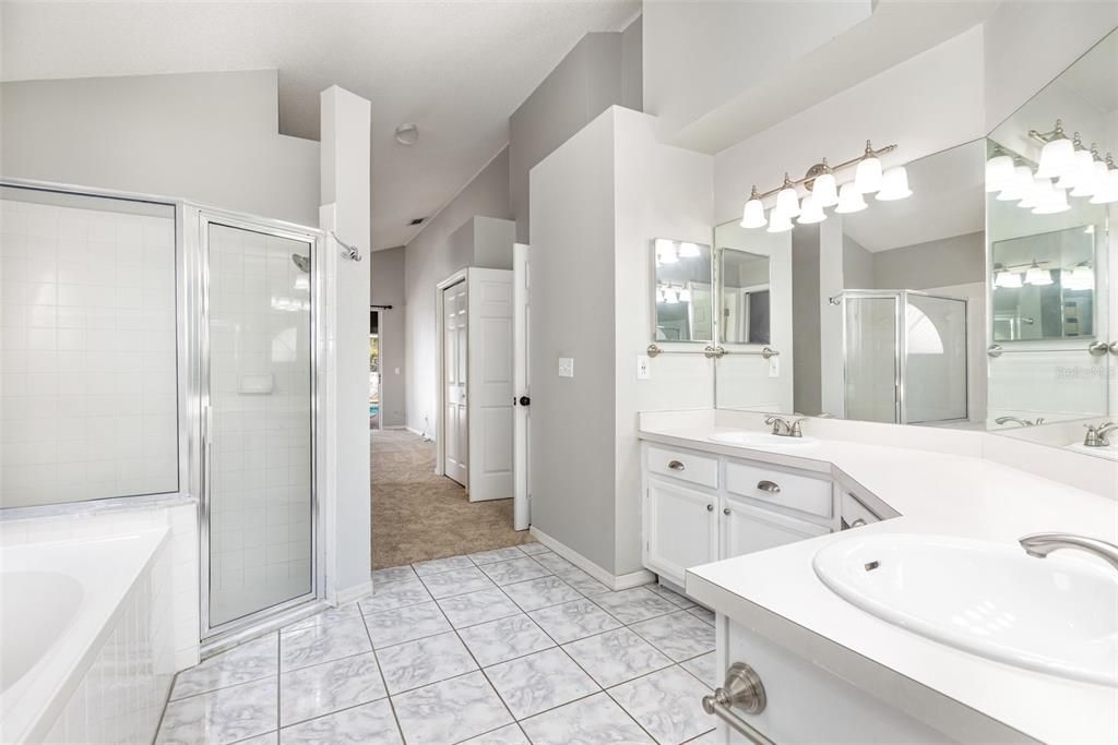 Active With Contract: $450,000 (4 beds, 2 baths, 2046 Square Feet)