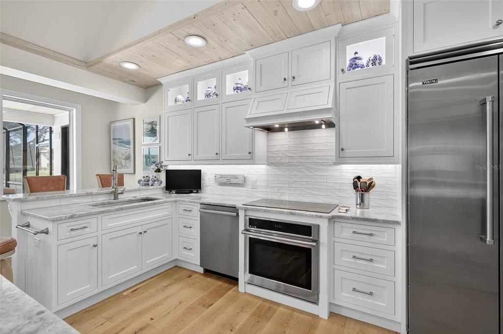 Active With Contract: $1,499,000 (3 beds, 3 baths, 3048 Square Feet)