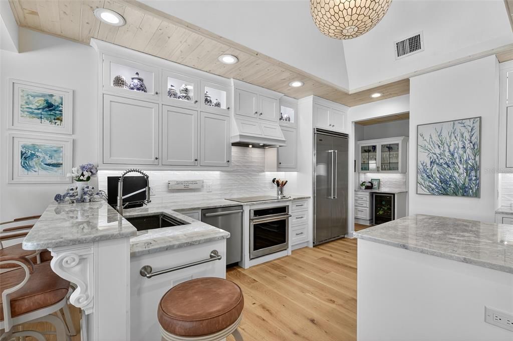 Active With Contract: $1,499,000 (3 beds, 3 baths, 3048 Square Feet)