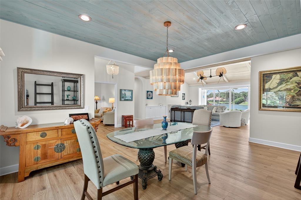 Active With Contract: $1,499,000 (3 beds, 3 baths, 3048 Square Feet)