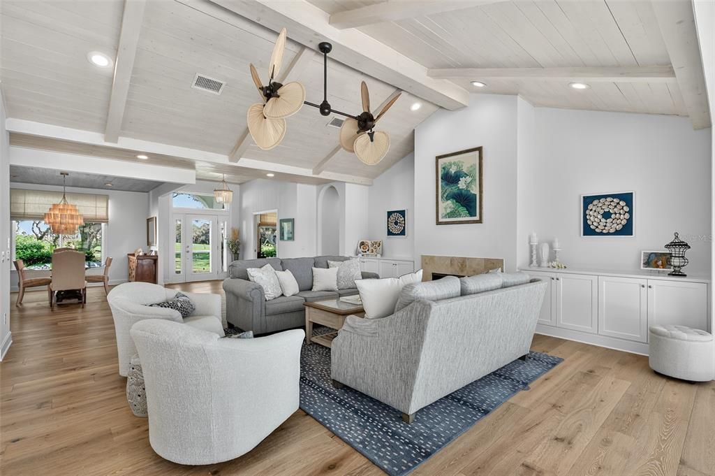 Active With Contract: $1,499,000 (3 beds, 3 baths, 3048 Square Feet)