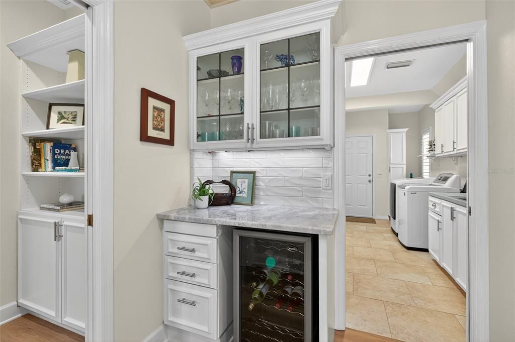 Active With Contract: $1,499,000 (3 beds, 3 baths, 3048 Square Feet)