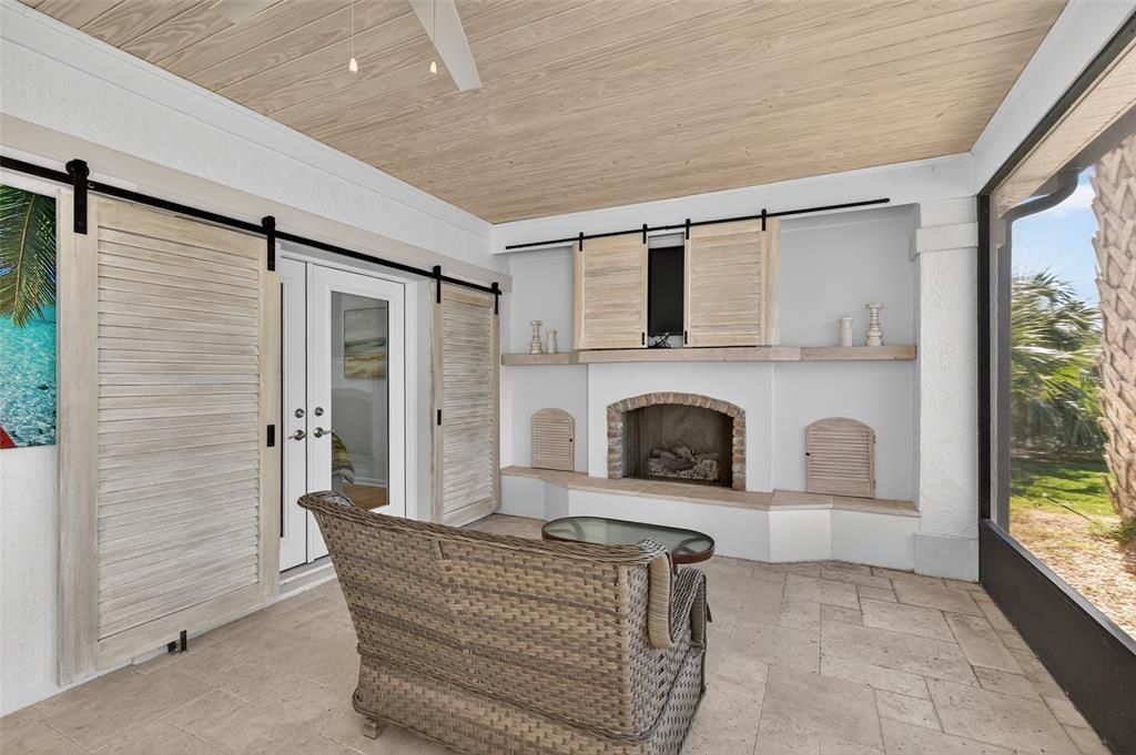 Active With Contract: $1,499,000 (3 beds, 3 baths, 3048 Square Feet)