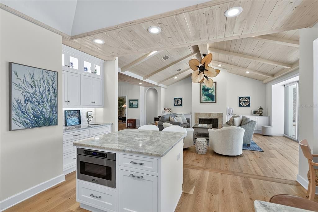 Active With Contract: $1,499,000 (3 beds, 3 baths, 3048 Square Feet)