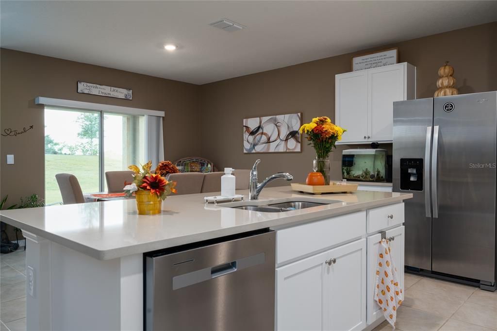 For Sale: $414,900 (4 beds, 2 baths, 1846 Square Feet)