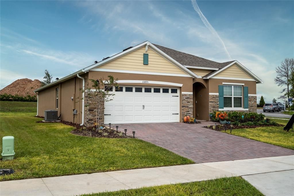 For Sale: $414,900 (4 beds, 2 baths, 1846 Square Feet)