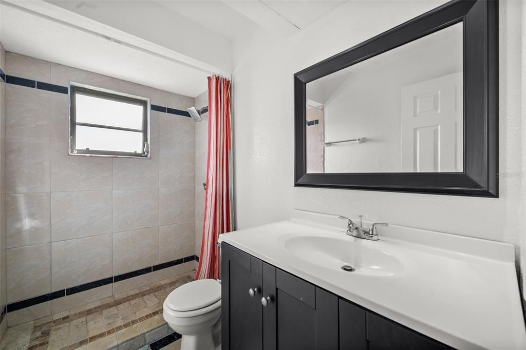 For Sale: $320,000 (3 beds, 2 baths, 1871 Square Feet)