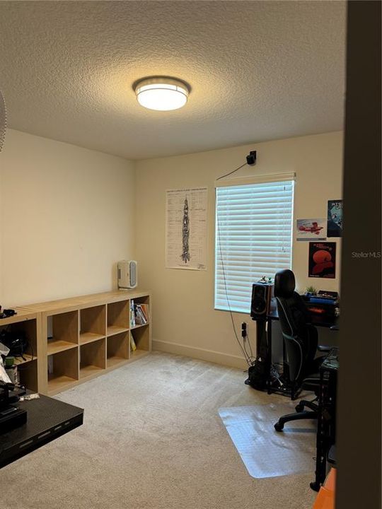 合同活跃: $929,900 (5 贝兹, 3 浴室, 3598 平方英尺)