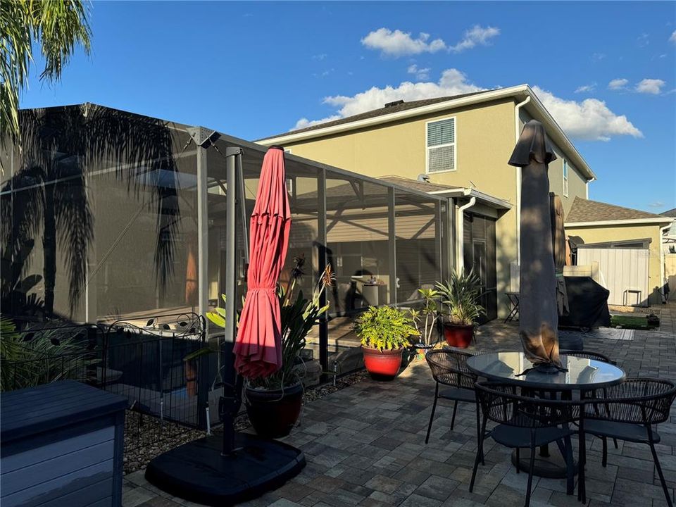 合同活跃: $929,900 (5 贝兹, 3 浴室, 3598 平方英尺)