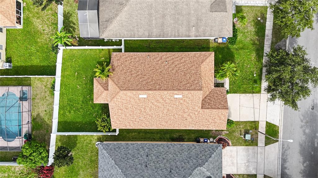 For Rent: $2,350 (4 beds, 2 baths, 1688 Square Feet)