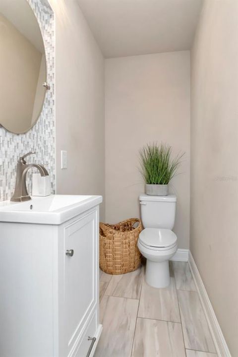 For Sale: $749,000 (3 beds, 2 baths, 2000 Square Feet)