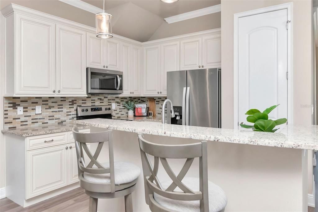 For Sale: $749,000 (3 beds, 2 baths, 2000 Square Feet)