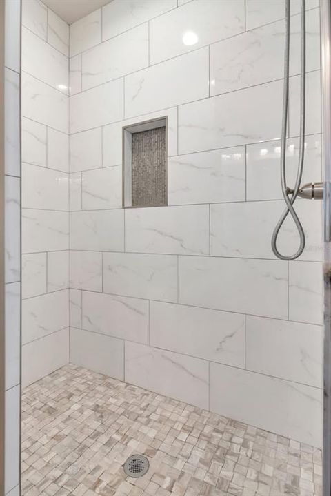 For Sale: $749,000 (3 beds, 2 baths, 2000 Square Feet)