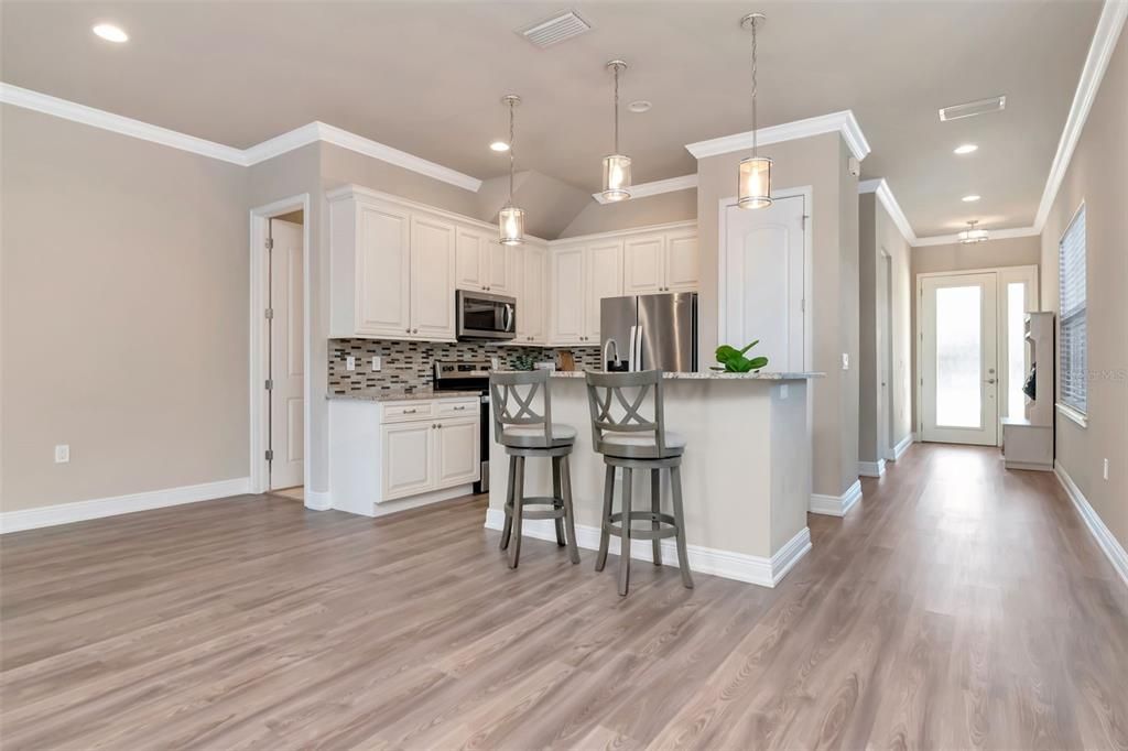 For Sale: $749,000 (3 beds, 2 baths, 2000 Square Feet)