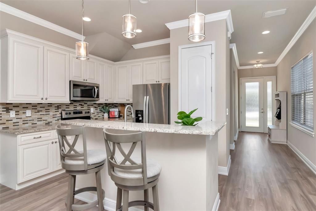 For Sale: $749,000 (3 beds, 2 baths, 2000 Square Feet)