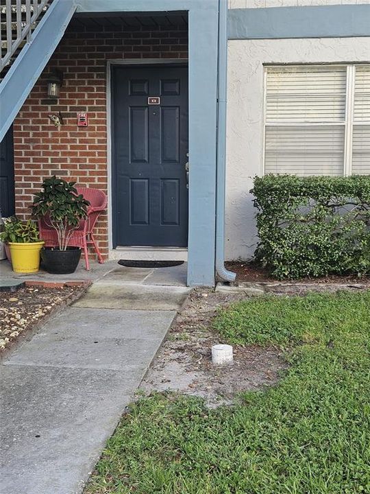 Recently Rented: $1,450 (2 beds, 1 baths, 899 Square Feet)