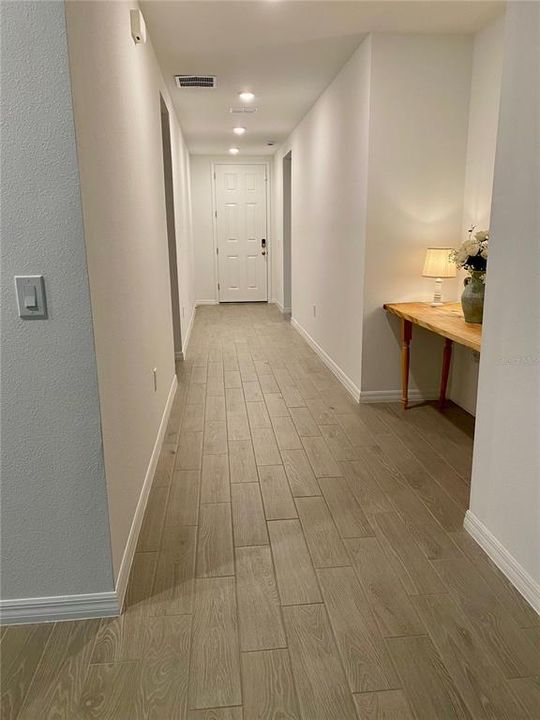 For Rent: $2,000 (4 beds, 2 baths, 1840 Square Feet)