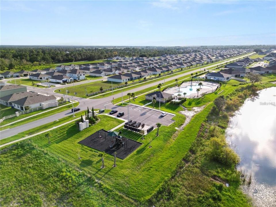 For Rent: $2,000 (4 beds, 2 baths, 1840 Square Feet)