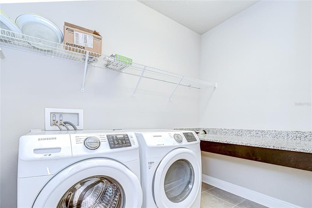 На продажу: $675,000 (5 спален, 4 ванн, 3369 Квадратных фут)