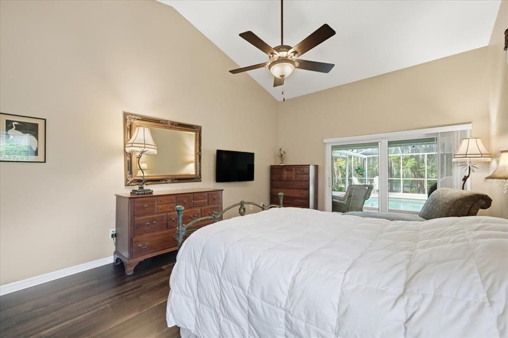 待售: $1,000,000 (4 贝兹, 2 浴室, 2986 平方英尺)