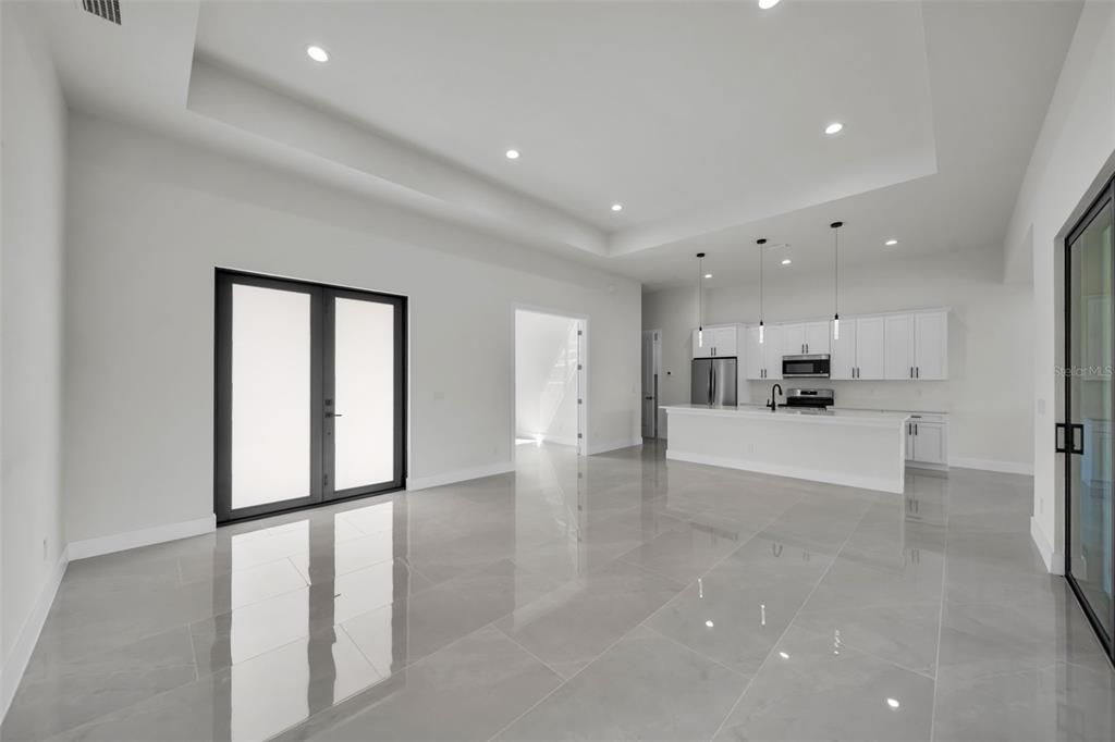 For Sale: $480,000 (3 beds, 2 baths, 1839 Square Feet)