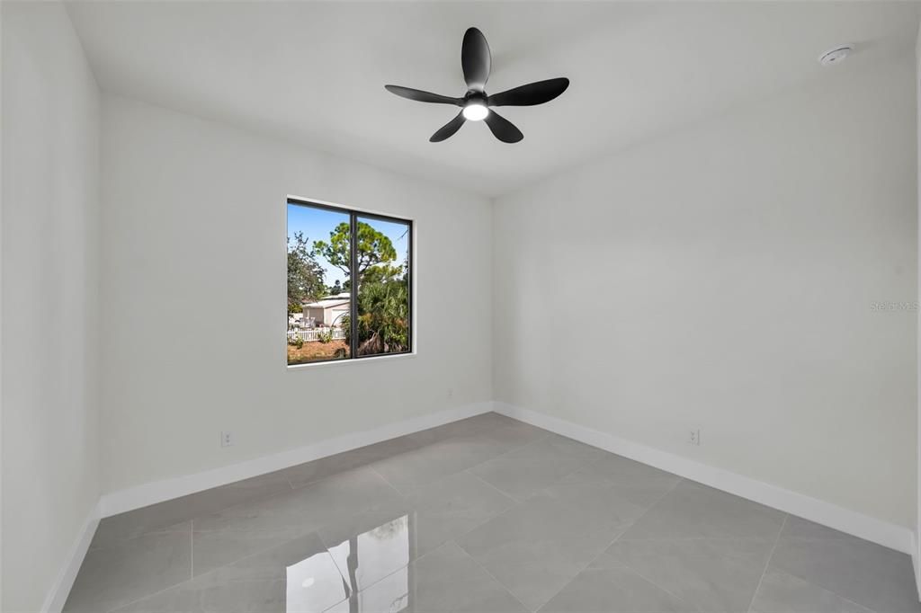 For Sale: $480,000 (3 beds, 2 baths, 1839 Square Feet)