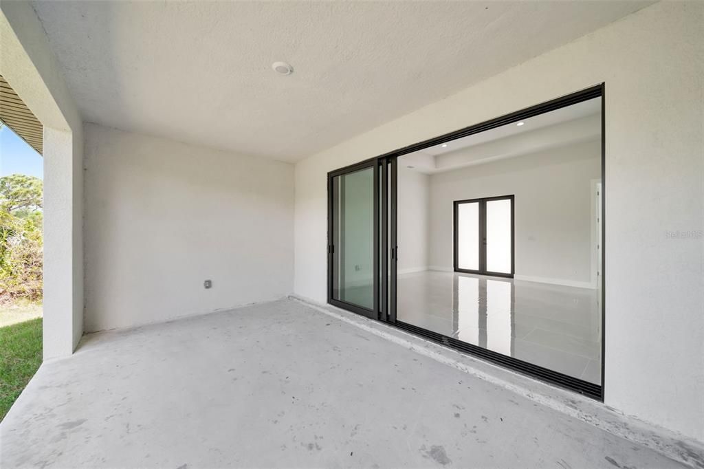 For Sale: $480,000 (3 beds, 2 baths, 1839 Square Feet)