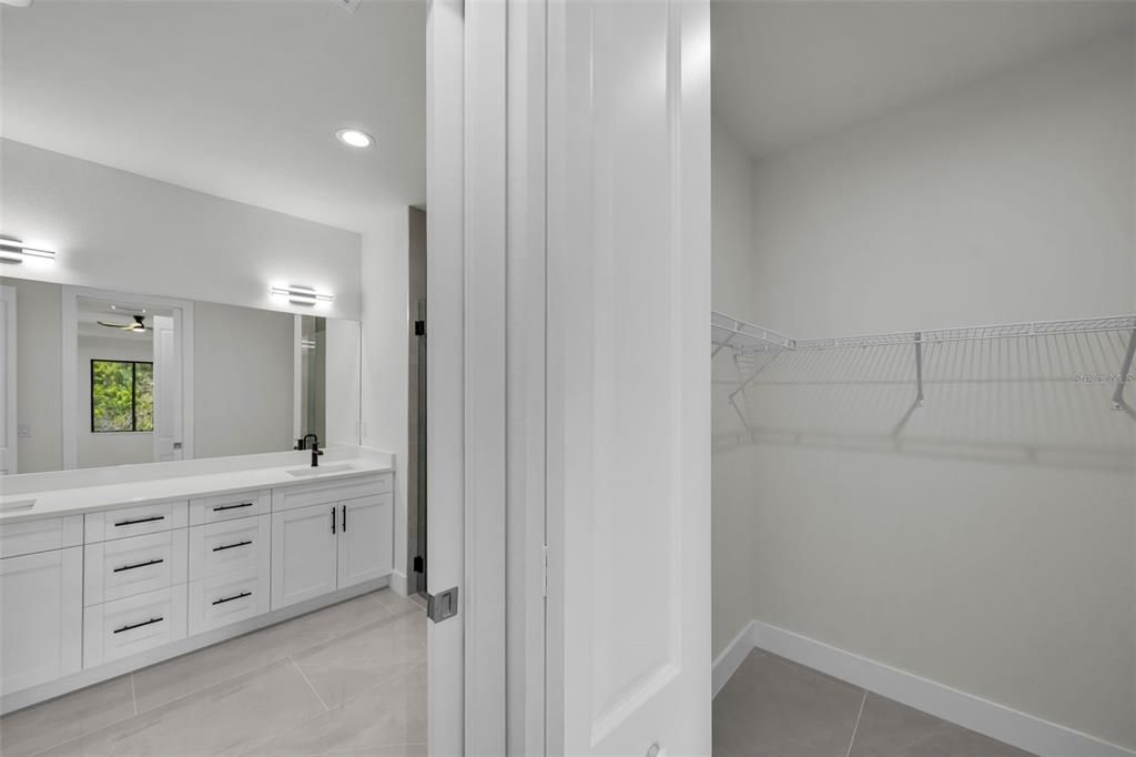 For Sale: $480,000 (3 beds, 2 baths, 1839 Square Feet)