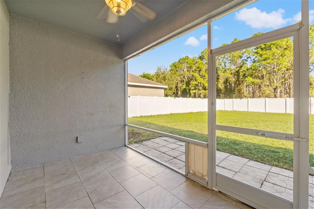 Active With Contract: $275,000 (3 beds, 2 baths, 1537 Square Feet)