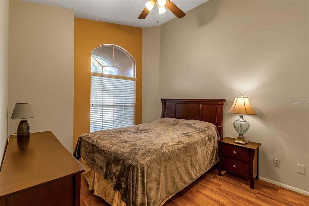 For Sale: $449,900 (4 beds, 2 baths, 1933 Square Feet)