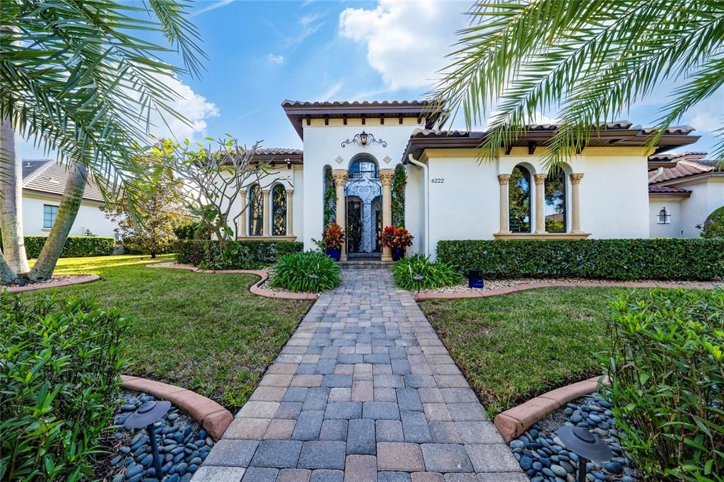 En Venta: $1,629,000 (5 camas, 3 baños, 3967 Pies cuadrados)